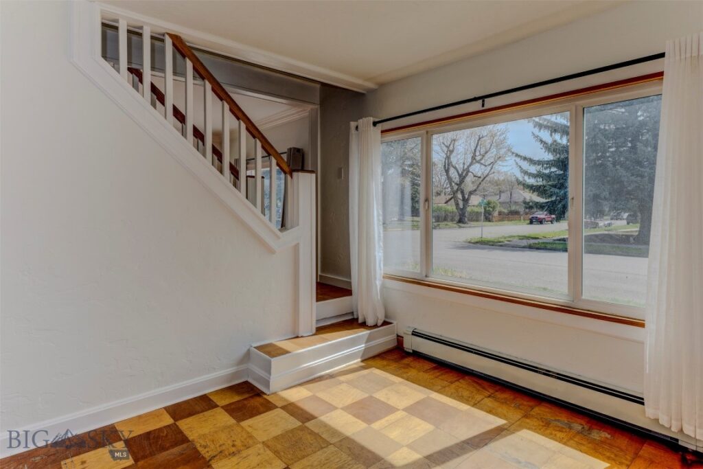 332 S K Street, Livingston MT 59047