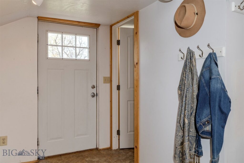 332 S K Street, Livingston MT 59047