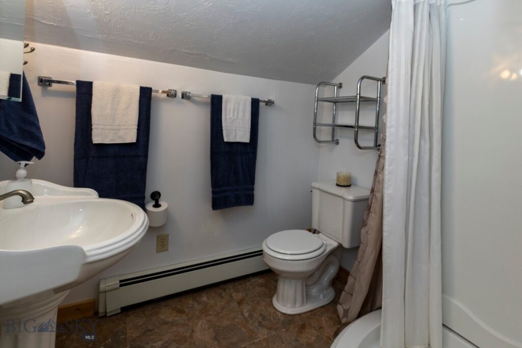 332 S K Street, Livingston MT 59047