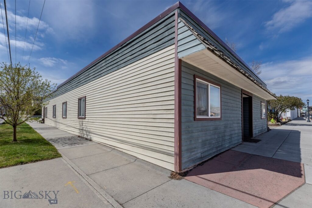 332 S Main Street, Livingston MT 59047