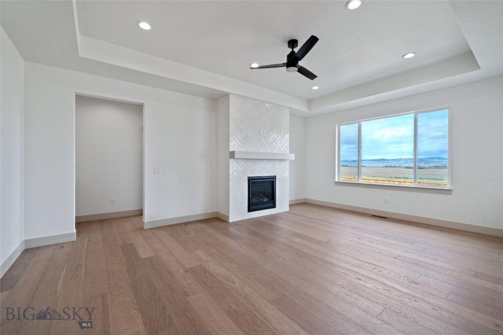 1511 Gunslinger Lane, Belgrade MT 59714