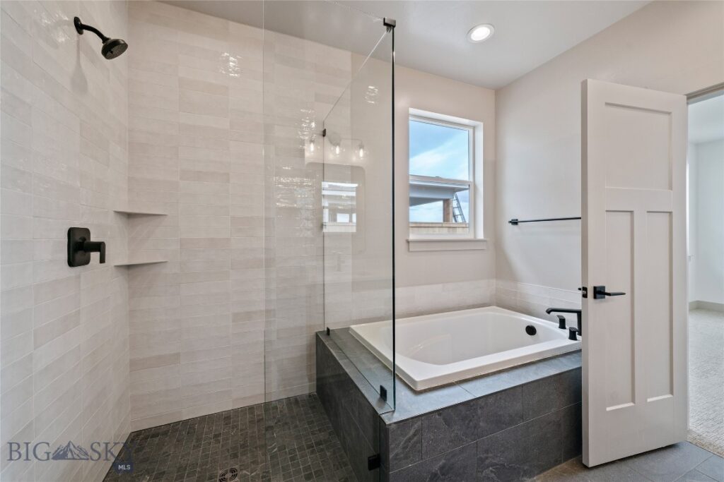 1511 Gunslinger Lane, Belgrade MT 59714