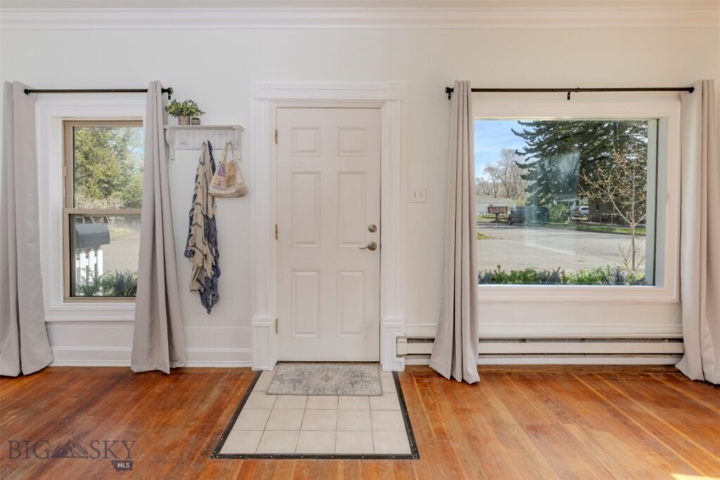 332 S K Street, Livingston MT 59047