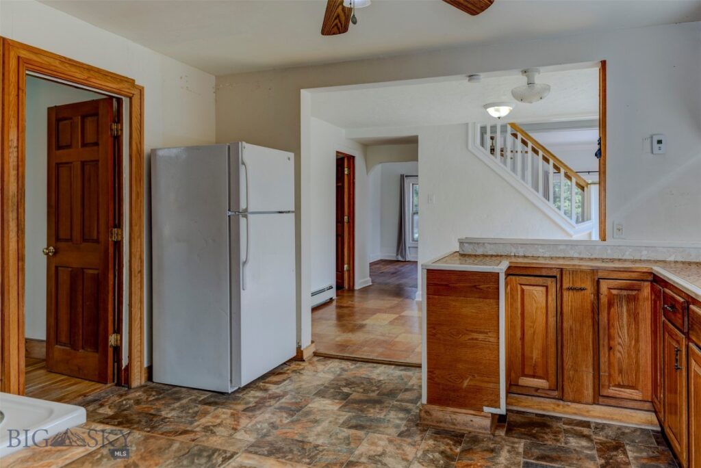 332 S K Street, Livingston MT 59047