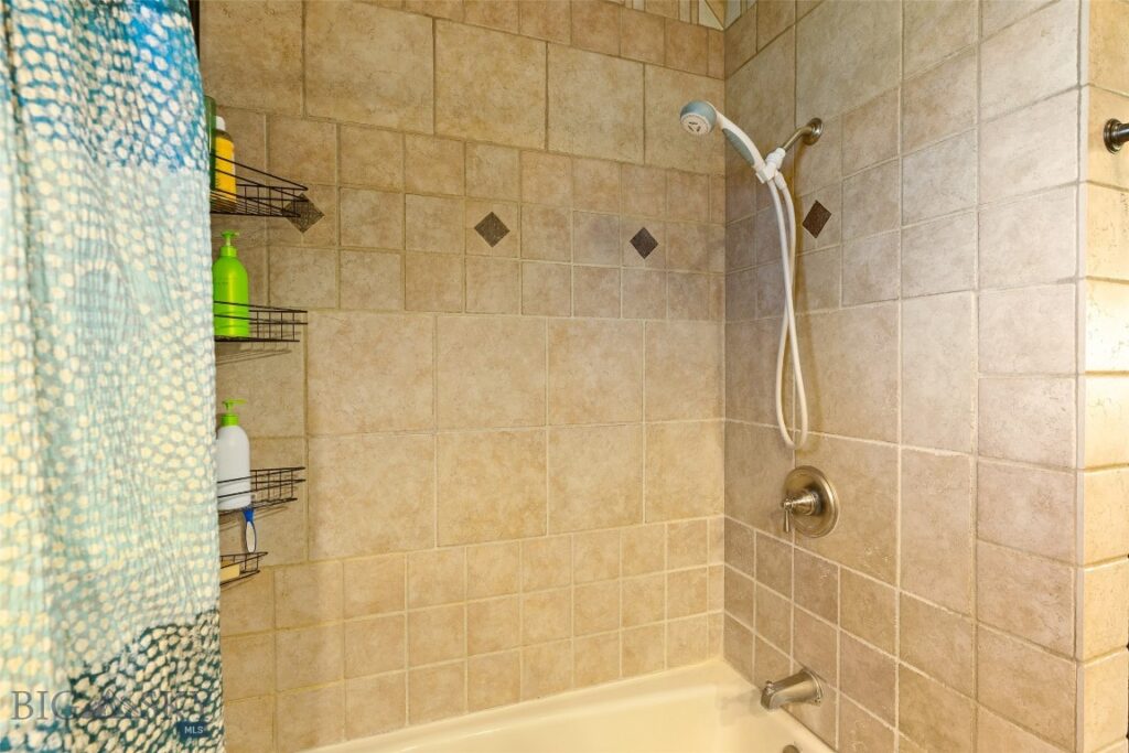 707 Montana Street, Belgrade MT 59714