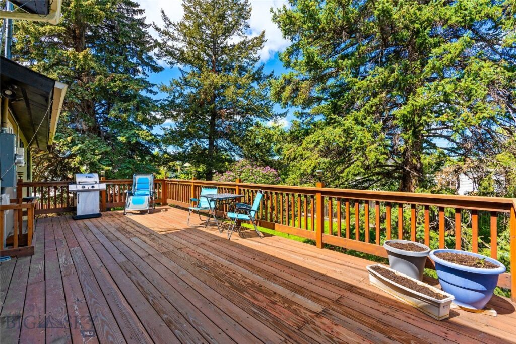 707 Montana Street, Belgrade MT 59714