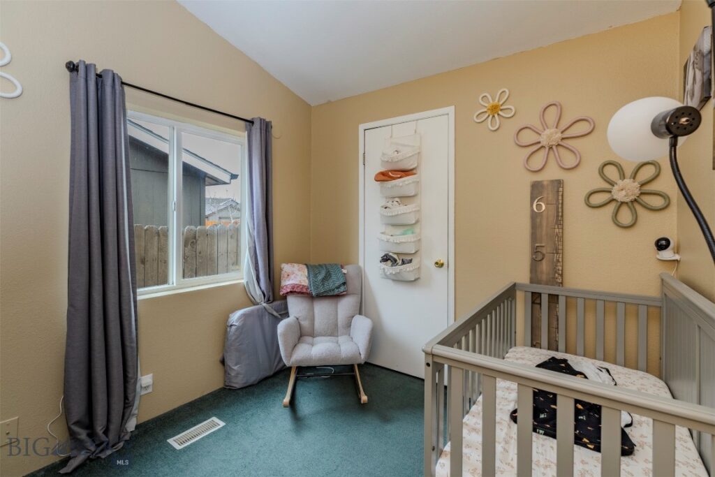 1207 W Reservoir Street, Livingston MT 59047