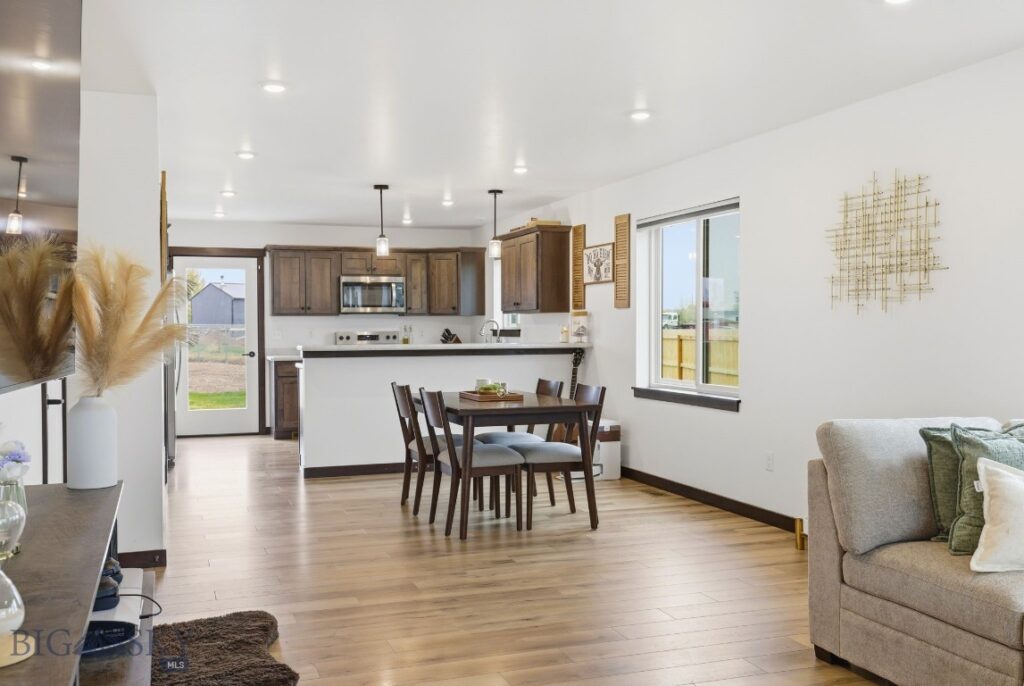 2016 Ross Way, Belgrade MT 59714