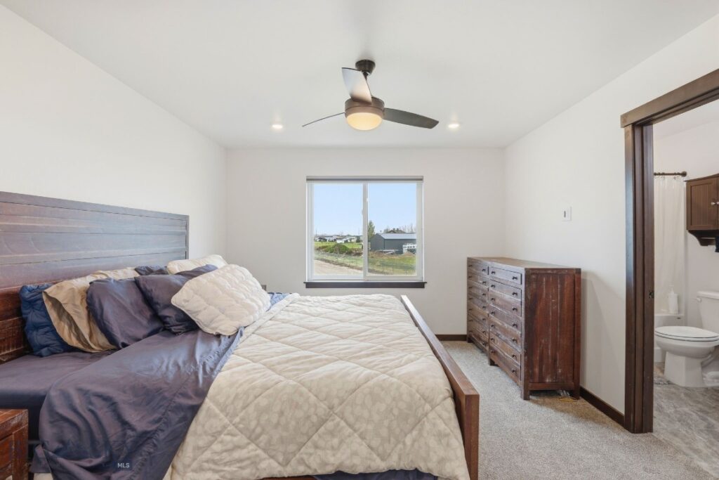 2016 Ross Way, Belgrade MT 59714