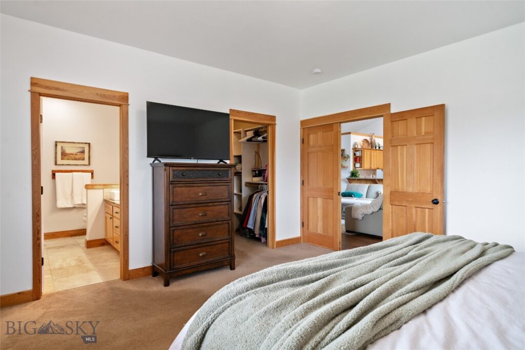 16 Harvester Lane, Belgrade MT 59714