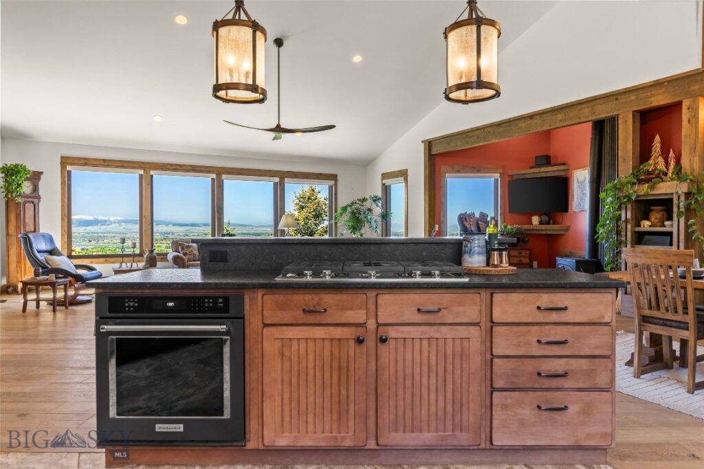 8937 Sandy Creek Lane, Bozeman MT 59715
