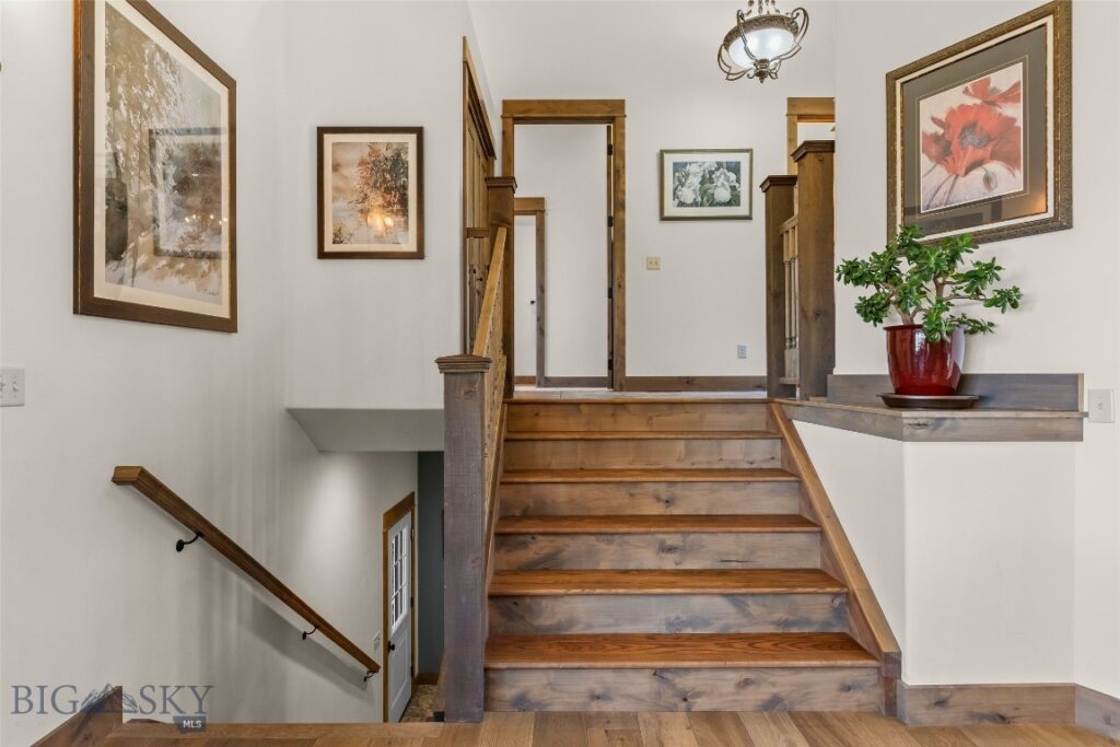 8937 Sandy Creek Lane, Bozeman MT 59715