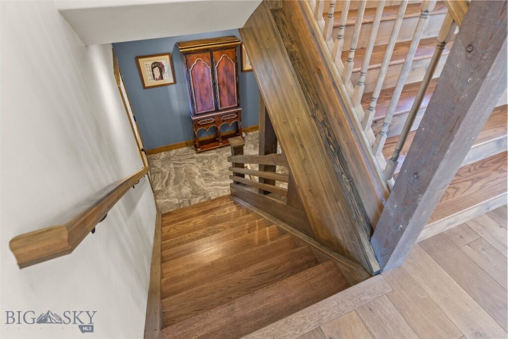 8937 Sandy Creek Lane, Bozeman MT 59715