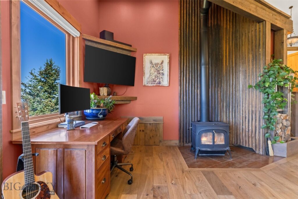 8937 Sandy Creek Lane, Bozeman MT 59715