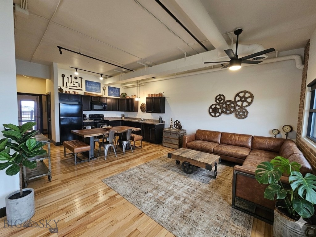 67 Village Drive, Belgrade MT 59714