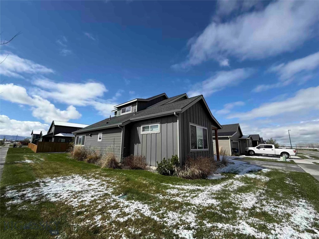 5502 Snowbrite Street, Bozeman MT 59718