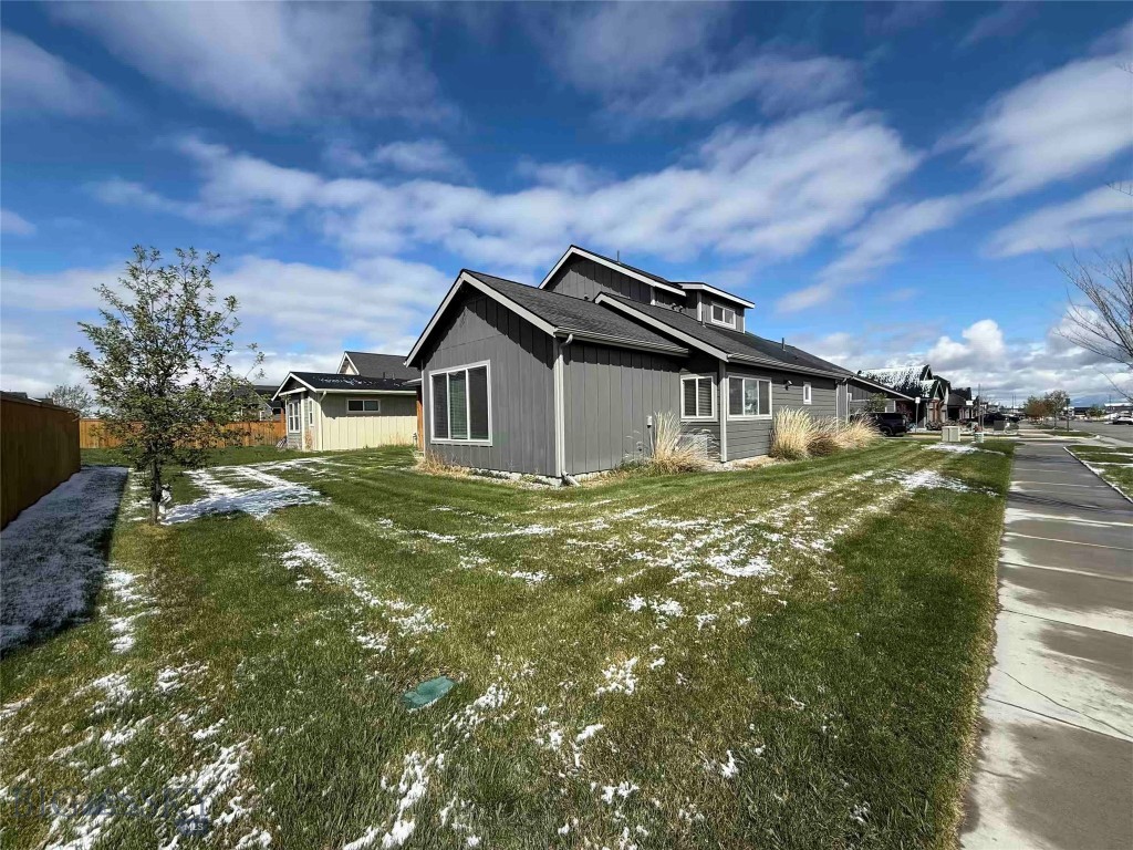 5502 Snowbrite Street, Bozeman MT 59718