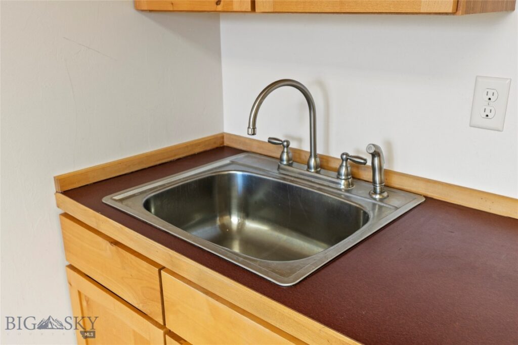 2011 N 22nd Avenue, Bozeman MT 59718
