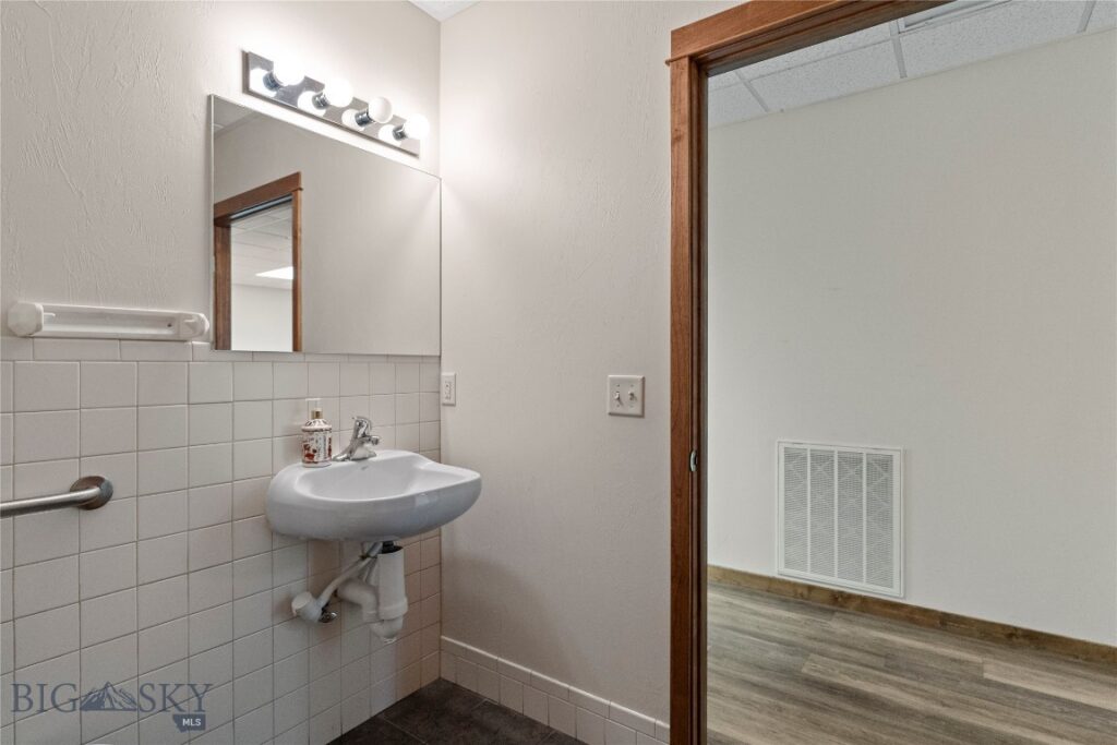 2011 N 22nd Avenue, Bozeman MT 59718