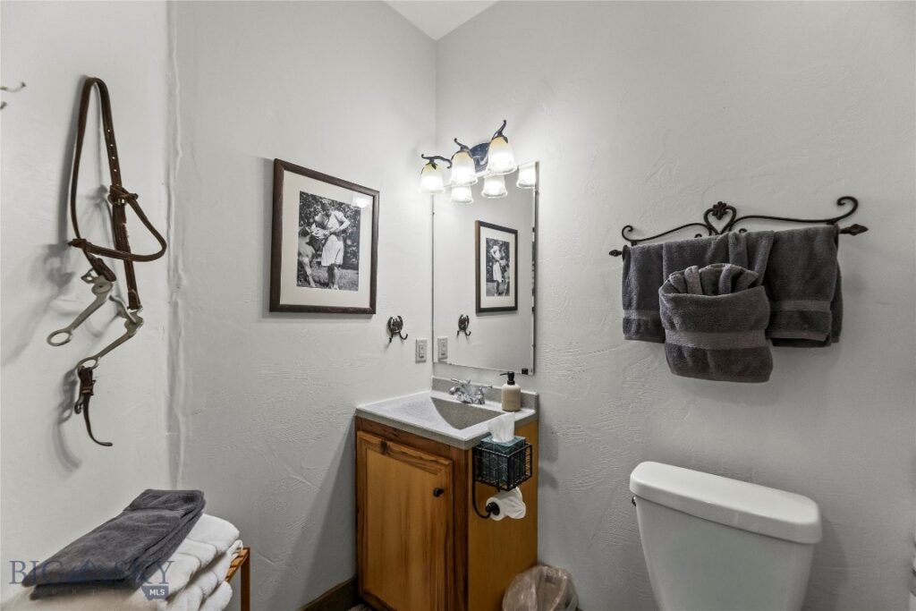 213 Little Creek Bend, Livingston MT 59047