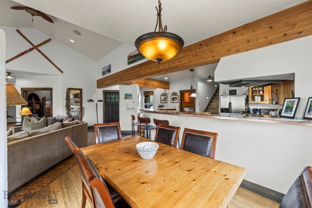213 Little Creek Bend, Livingston MT 59047