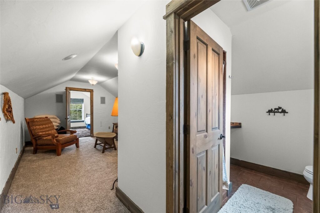 213 Little Creek Bend, Livingston MT 59047