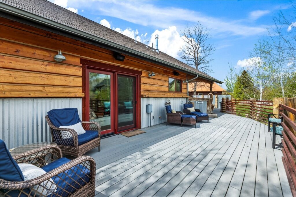 213 Little Creek Bend, Livingston MT 59047