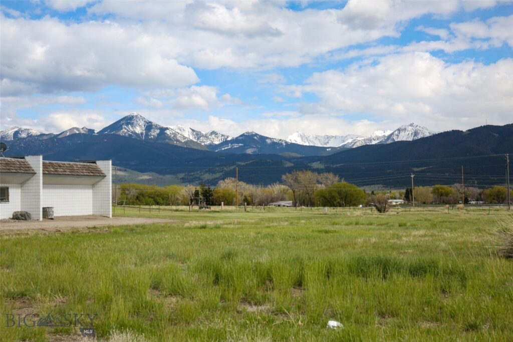 NHN Sun Avenue, Livingston MT 59047