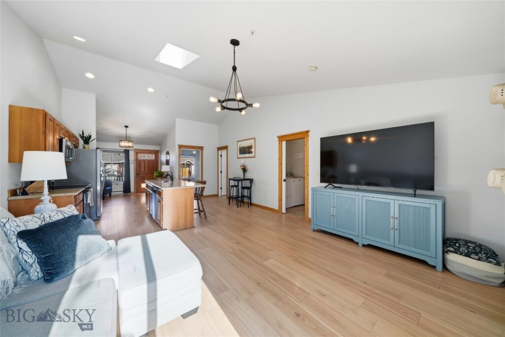 145 Talon Way, Bozeman MT 59718