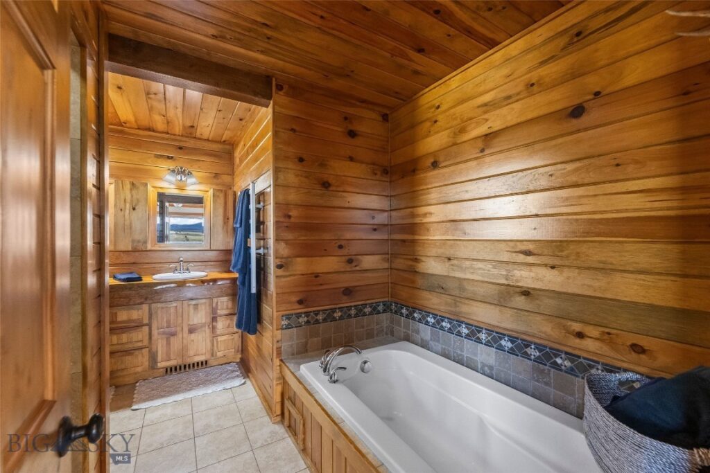 127 Antelope Ridge, Belgrade MT 59714