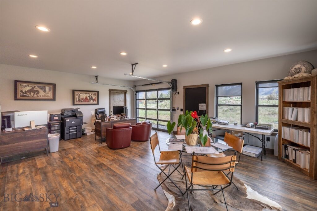 5155 Clearview Road, Belgrade MT 59714