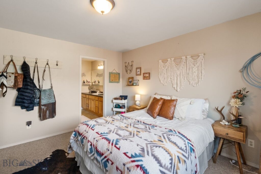 515 Michael Grove Avenue, Bozeman MT 59718
