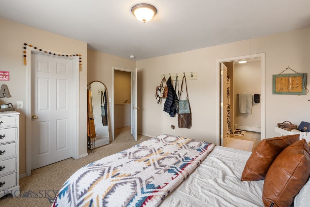 515 Michael Grove Avenue, Bozeman MT 59718