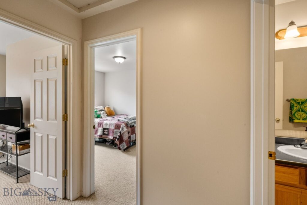 515 Michael Grove Avenue, Bozeman MT 59718