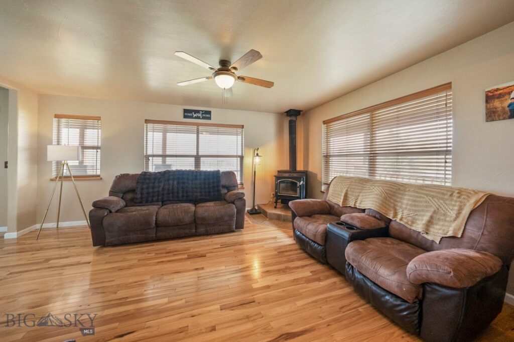 174 Heidi Lane, Belgrade MT 59714