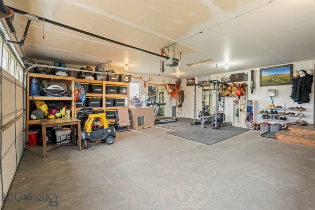 174 Heidi Lane, Belgrade MT 59714