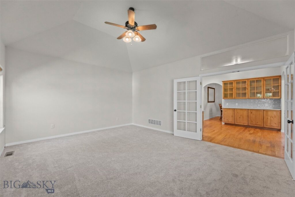 359 Annie Glade Drive, Bozeman MT 59718