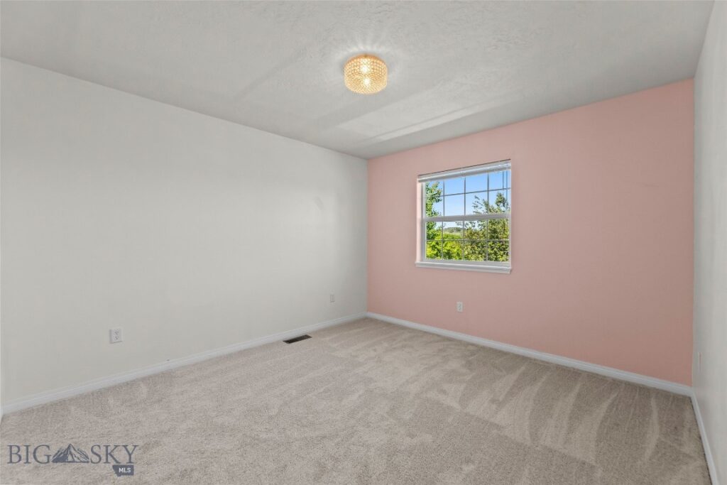 359 Annie Glade Drive, Bozeman MT 59718