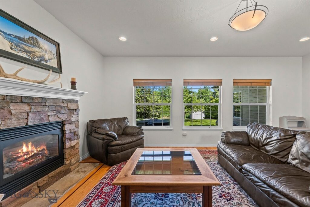 359 Annie Glade Drive, Bozeman MT 59718