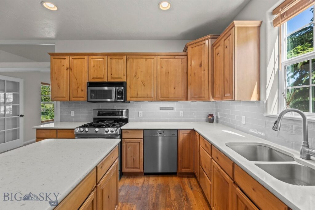 359 Annie Glade Drive, Bozeman MT 59718