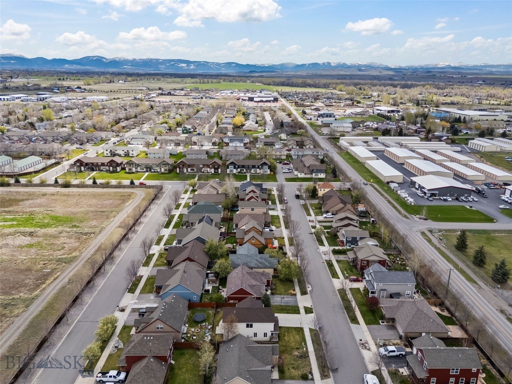 80 Wally D Lane, Belgrade MT 59714