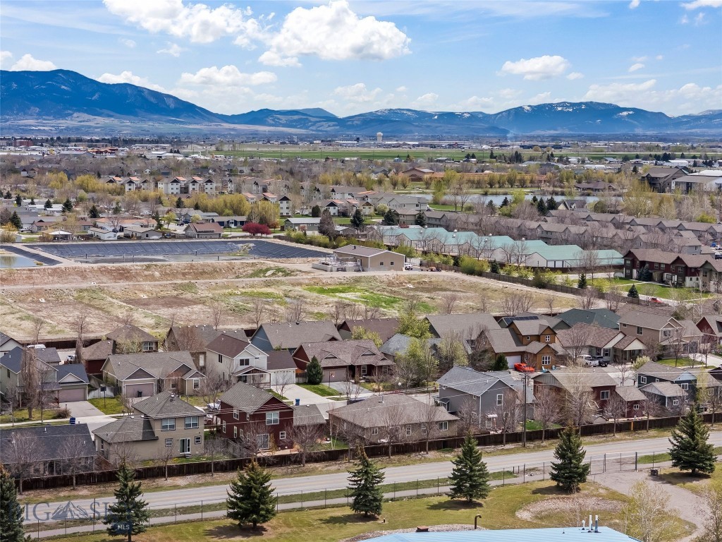 80 Wally D Lane, Belgrade MT 59714