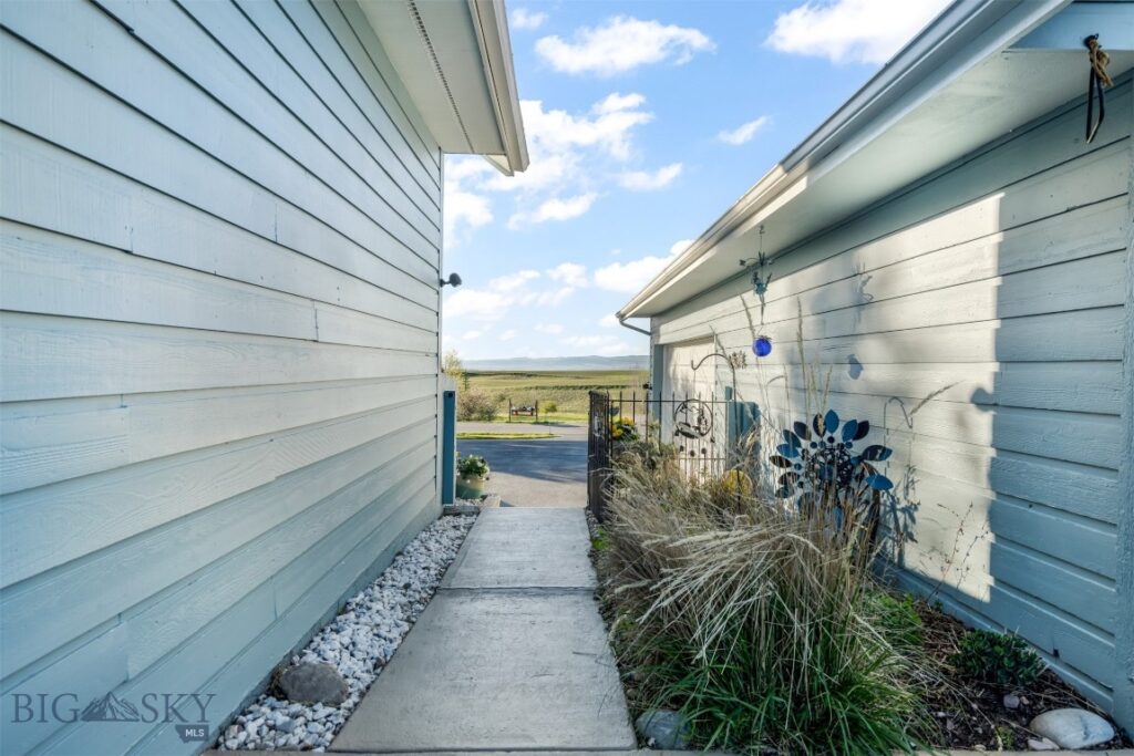 4925 Itana Circle, Bozeman MT 59715