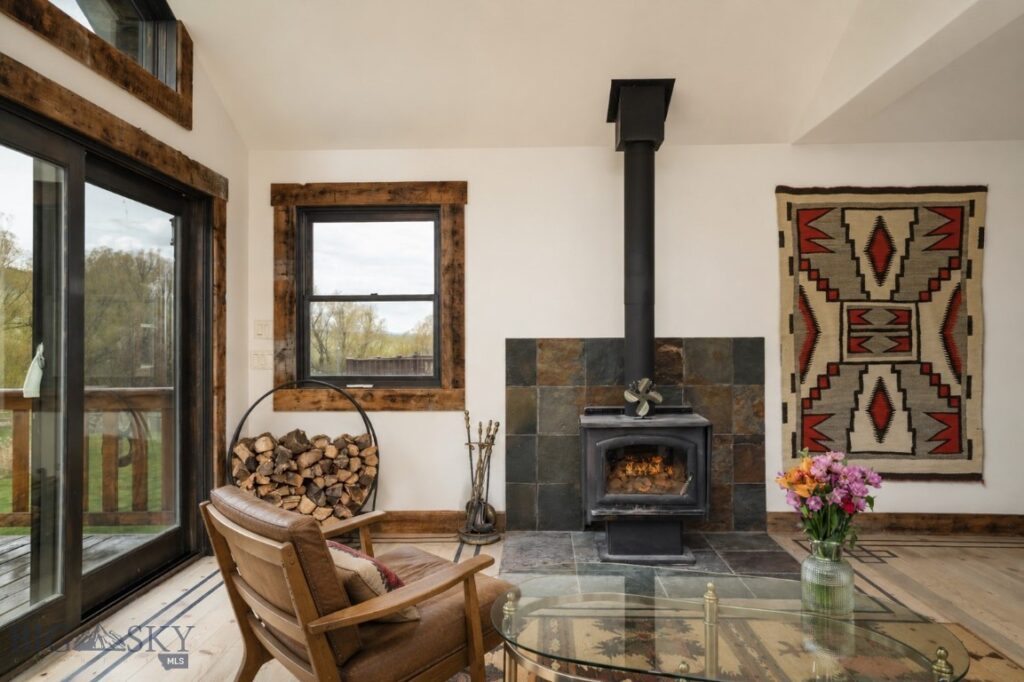 262 Swingley Road, Livingston MT 59047