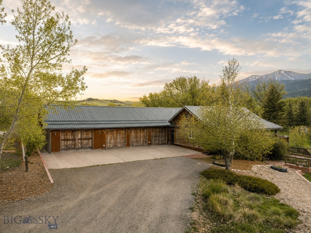 262 Swingley Road, Livingston MT 59047