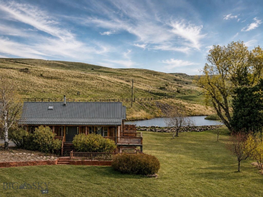 262 Swingley Road, Livingston MT 59047