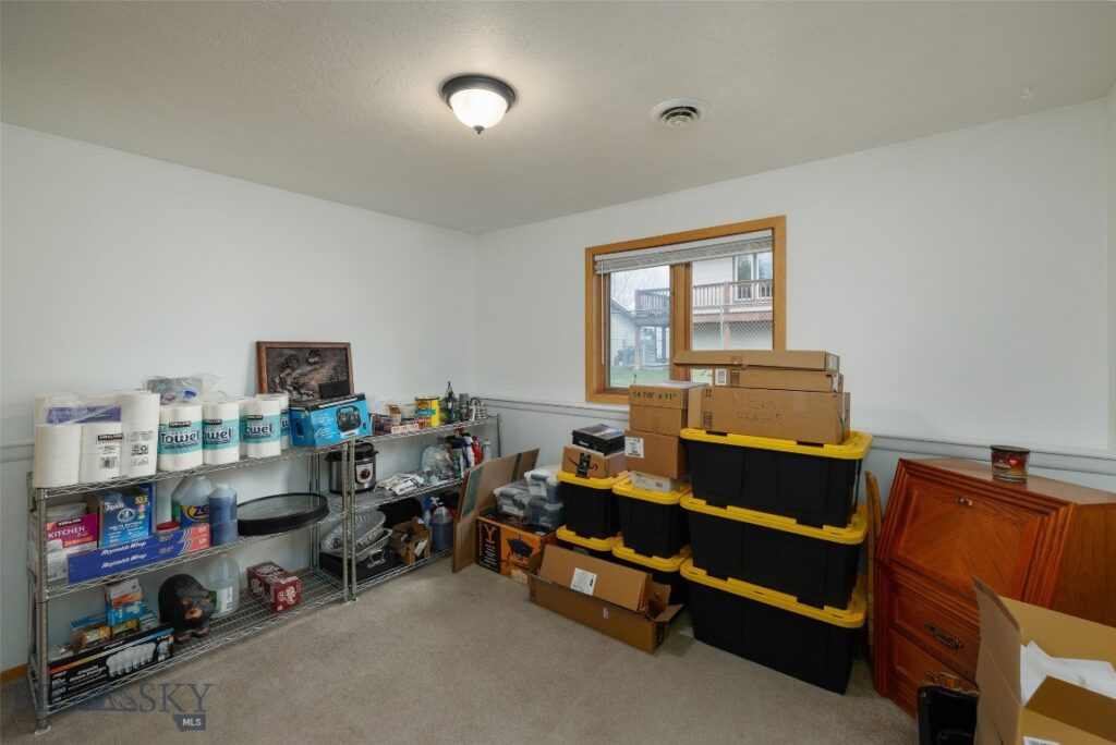 706 Church Street, Belgrade MT 59714