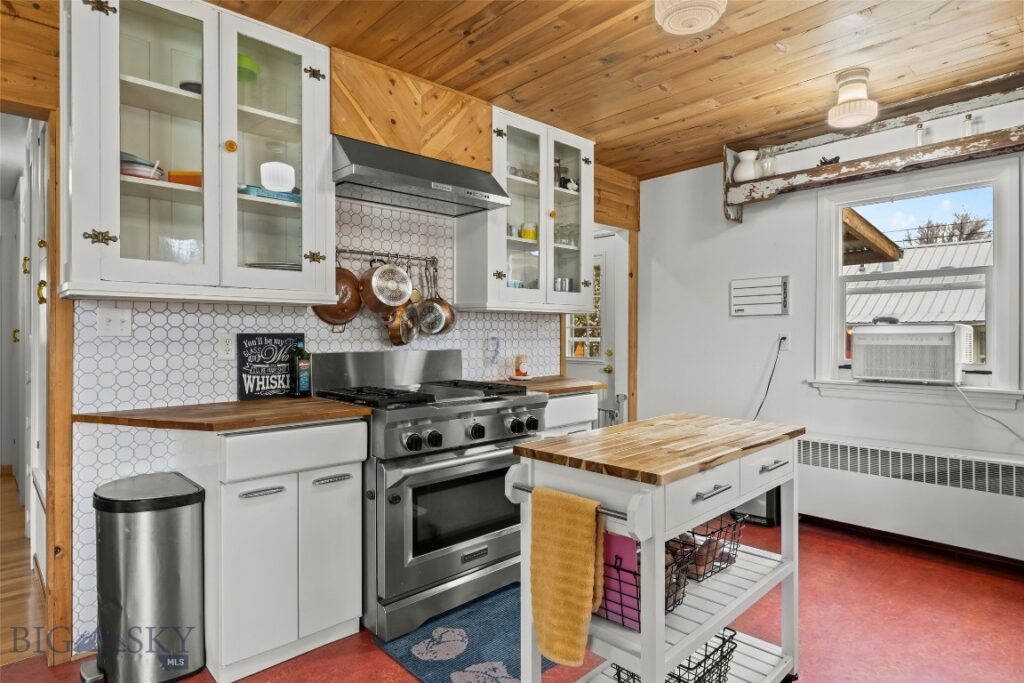 529 S 9th Street, Livingston MT 59047