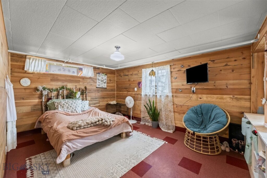 529 S 9th Street, Livingston MT 59047