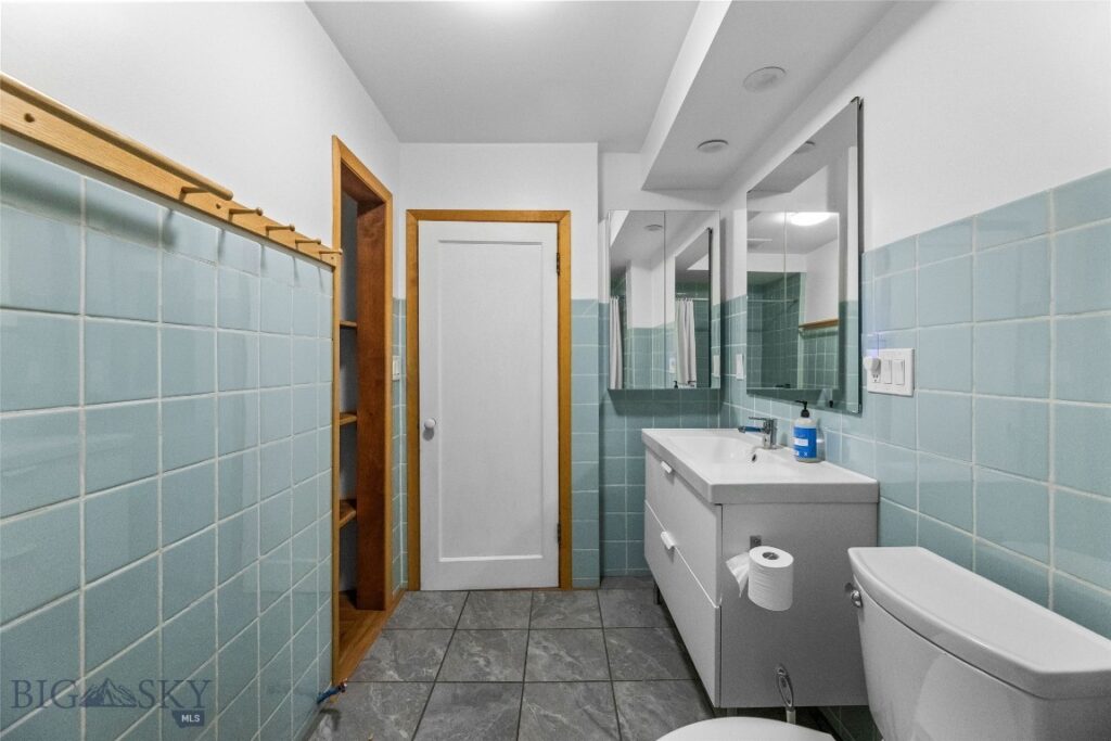 213 W Cottonwood Street, Bozeman MT 59715